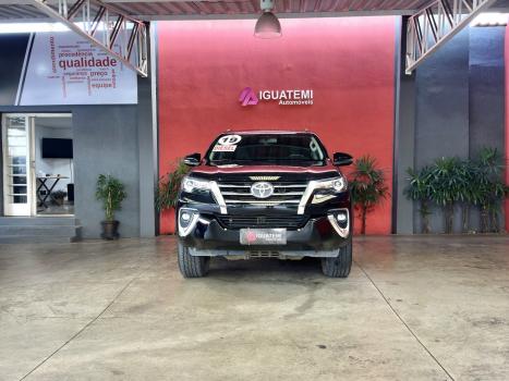 TOYOTA Hilux SW4 2.8 16V 4P SRX 4X4 7 LUGARES TURBO DIESEL AUTOM�TICO, Foto 3