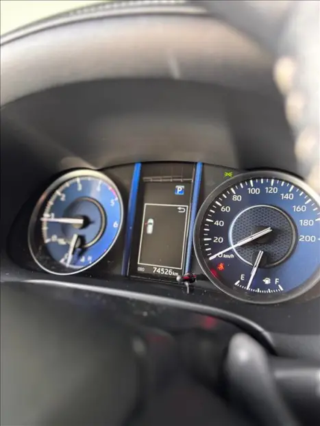 TOYOTA Hilux SW4 2.8 4P SRX 4X4 TURBO DIESEL AUTOM�TICO, Foto 17