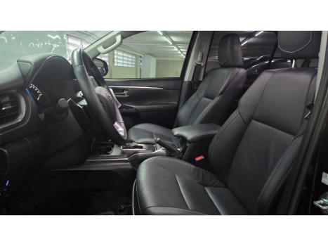 TOYOTA Hilux SW4 2.8 16V 4P SRX 4X4 7 LUGARES TURBO DIESEL AUTOM�TICO, Foto 13