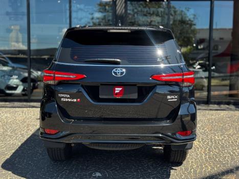 TOYOTA Hilux SW4 2.8 16V 4P SRX PLATINUM 4X4 7 LUGARES TURBO DIESEL AUTOM�TICO, Foto 14