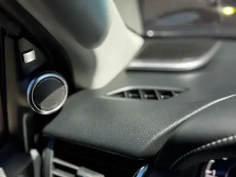 TOYOTA Hilux SW4 2.8 16V 4P SRX PLATINUM 4X4 7 LUGARES TURBO DIESEL AUTOM�TICO, Foto 15