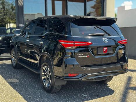 TOYOTA Hilux SW4 2.8 16V 4P SRX PLATINUM 4X4 7 LUGARES TURBO DIESEL AUTOM�TICO, Foto 20