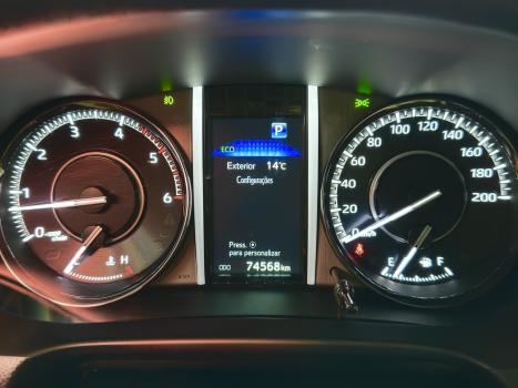 TOYOTA Hilux SW4 2.8 4P SRX 4X4 DIAMOND 7 LUGARES TURBO DIESEL AUTOM�TICO, Foto 3