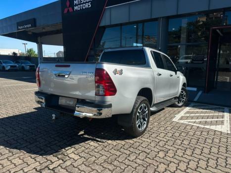TOYOTA Hilux SW4 2.8 4P 4X4 TURBO DIESEL, Foto 5
