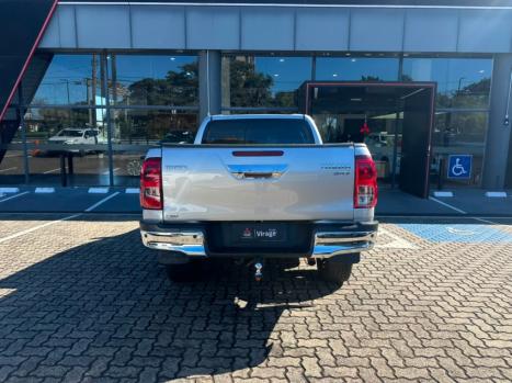 TOYOTA Hilux SW4 2.8 4P 4X4 TURBO DIESEL, Foto 6