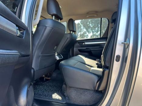 TOYOTA Hilux SW4 2.8 4P 4X4 TURBO DIESEL, Foto 11