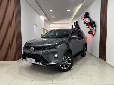 TOYOTA Hilux SW4 2.8 16V 4P SRX PLATINUM 4X4 7 LUGARES TURBO DIESEL AUTOM�TICO, Foto 1