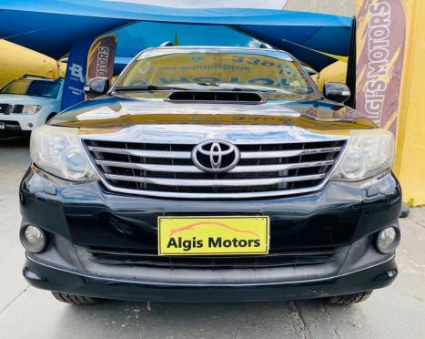 TOYOTA Hilux SW4 3.0 16V 4P SRV 4X4 7 LUGARES TURBO DIESEL AUTOMTICO, Foto 3