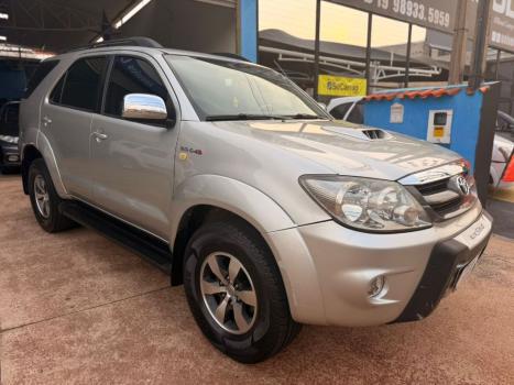 TOYOTA Hilux SW4 3.0 V6 12V 4P SRV 4X4 TURBO DIESEL AUTOMTICO, Foto 7