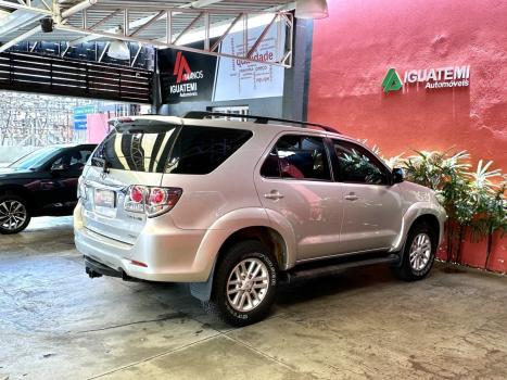 TOYOTA Hilux SW4 3.0 16V 4P SR 4X4 TURBO DIESEL AUTOM�TICO, Foto 19