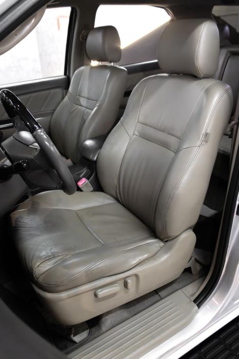 TOYOTA Hilux SW4 3.0 16V 4P SR 4X4 TURBO DIESEL AUTOM�TICO, Foto 8