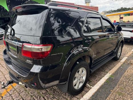 TOYOTA Hilux SW4 3.0 V6 12V 4P SRV 4X4 TURBO DIESEL AUTOM�TICO, Foto 6