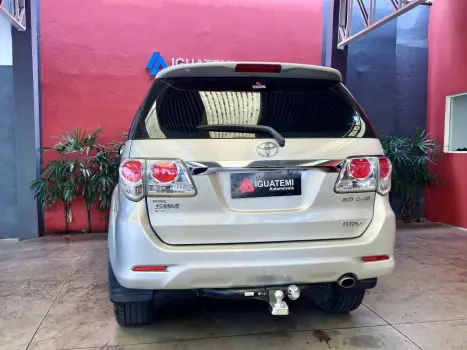 TOYOTA Hilux SW4 3.0 16V 4P SR 4X4 TURBO DIESEL AUTOM�TICO, Foto 23