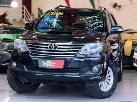 TOYOTA Hilux SW4 3.0 16V 4P SRV 4X4 7 LUGARES TURBO DIESEL AUTOM�TICO, Foto 3