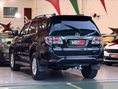 TOYOTA Hilux SW4 3.0 16V 4P SRV 4X4 7 LUGARES TURBO DIESEL AUTOM�TICO, Foto 11
