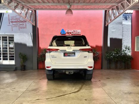 TOYOTA Hilux SW4 , Foto 20