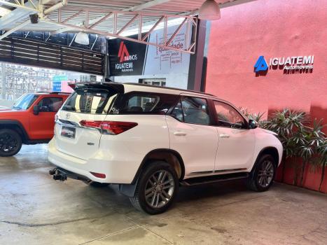 TOYOTA Hilux SW4 , Foto 21