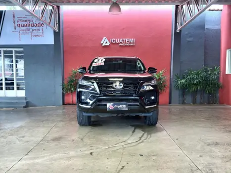 TOYOTA Hilux SW4 , Foto 3