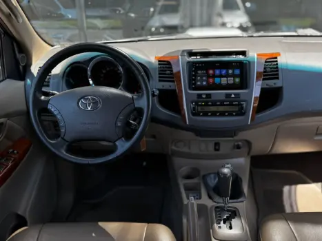 TOYOTA Hilux SW4 , Foto 16