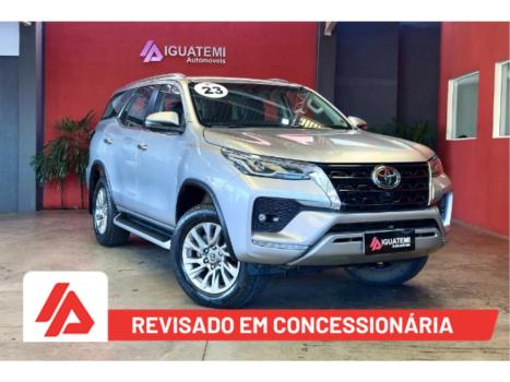 TOYOTA Hilux SW4 , Foto 1