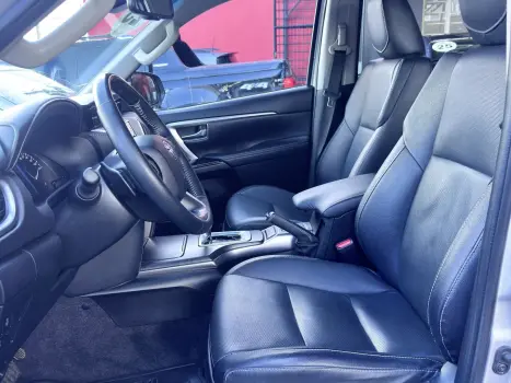 TOYOTA Hilux SW4 , Foto 13