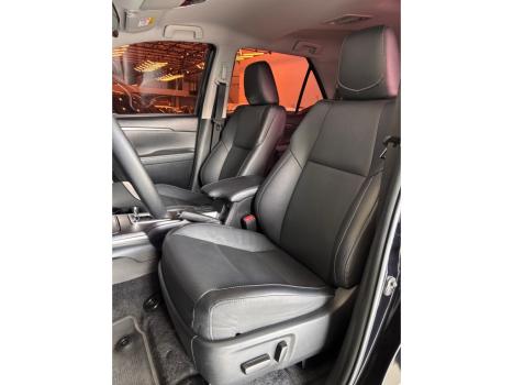 TOYOTA Hilux SW4 , Foto 8