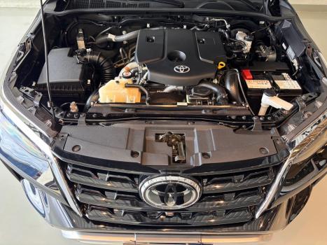 TOYOTA Hilux SW4 , Foto 17
