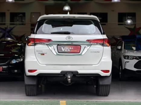 TOYOTA Hilux SW4 , Foto 10
