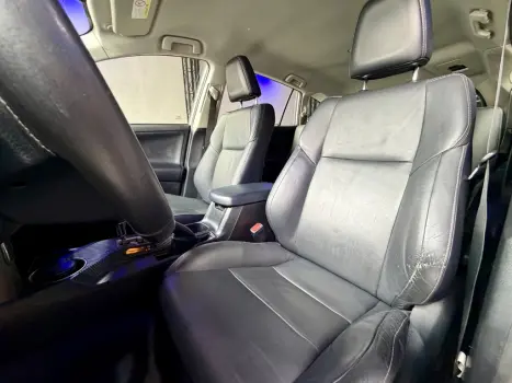 TOYOTA RAV 4 2.0 16V 4P 4WD 4X4 AUTOM�TICO, Foto 5