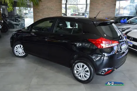 TOYOTA Yaris Hatch 1.5 16V 4P FLEX XL MULTIDRIVE AUTOMTICO CVT, Foto 8