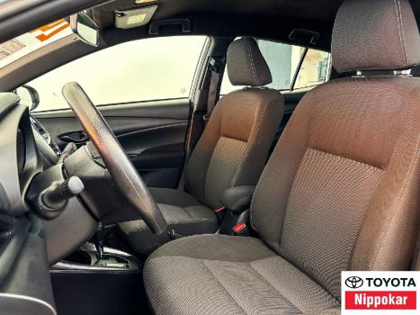 TOYOTA Yaris Hatch 1.5 16V 4P FLEX XL MULTIDRIVE AUTOM�TICO CVT, Foto 2