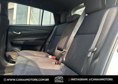TOYOTA Yaris Hatch 1.5 16V 4P FLEX XL PLUS CONNECT MULTIDRIVE AUTOMTICO CVT, Foto 9