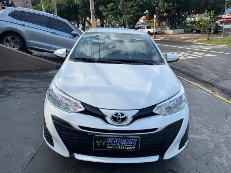 TOYOTA Yaris Hatch 1.5 16V 4P FLEX XL PLUS CONNECT MULTIDRIVE AUTOMTICO CVT, Foto 2