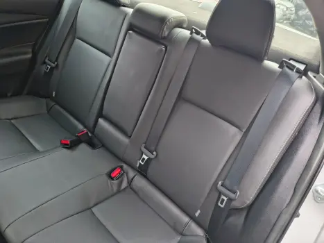 TOYOTA Yaris Hatch 1.5 16V 4P FLEX XS CONNECT MULTIDRIVE AUTOMTICO CVT, Foto 8