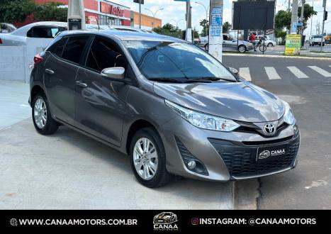 TOYOTA Yaris Hatch 1.3 16V 4P FLEX XL MULTIDRIVE AUTOMTICO CVT, Foto 4