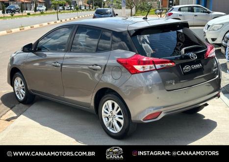 TOYOTA Yaris Hatch 1.3 16V 4P FLEX XL MULTIDRIVE AUTOMTICO CVT, Foto 7