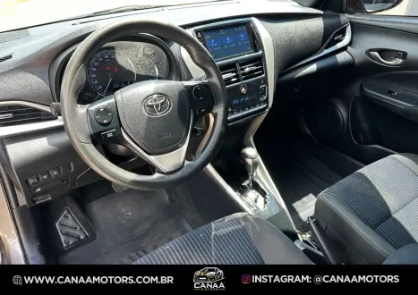 TOYOTA Yaris Hatch 1.3 16V 4P FLEX XL MULTIDRIVE AUTOMTICO CVT, Foto 10