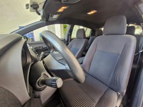 TOYOTA Yaris Hatch 1.3 16V 4P FLEX XL PLUS TECH MULTIDRIVE AUTOMTICO CVT, Foto 11