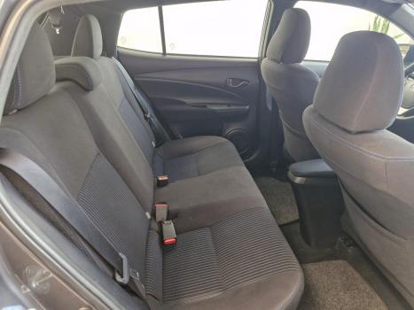 TOYOTA Yaris Hatch 1.3 16V 4P FLEX XL PLUS TECH MULTIDRIVE AUTOMTICO CVT, Foto 15