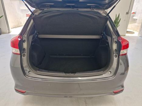 TOYOTA Yaris Hatch 1.3 16V 4P FLEX XL PLUS TECH MULTIDRIVE AUTOMTICO CVT, Foto 17