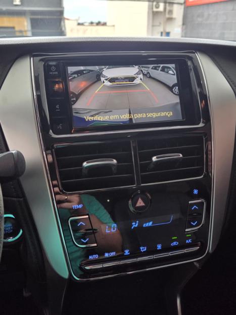 TOYOTA Yaris Hatch 1.5 16V 4P FLEX X WAY CONNECT MULTIDRIVE AUTOM�TICO CVT, Foto 7