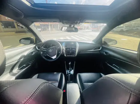 TOYOTA Yaris Hatch 1.5 16V 4P FLEX XLS MULTIDRIVE AUTOM�TICO CVT, Foto 8