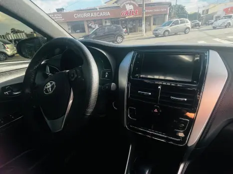 TOYOTA Yaris Hatch 1.5 16V 4P FLEX XLS MULTIDRIVE AUTOM�TICO CVT, Foto 9