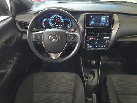 TOYOTA Yaris Hatch 1.5 16V 4P FLEX XL, Foto 9