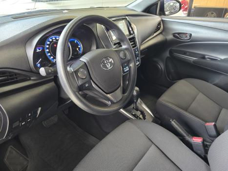 TOYOTA Yaris Hatch 1.5 16V 4P FLEX XL, Foto 13