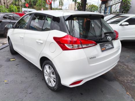 TOYOTA Yaris Hatch 1.3 16V 4P FLEX XL PLUS TECH MULTIDRIVE AUTOM�TICO CVT, Foto 9
