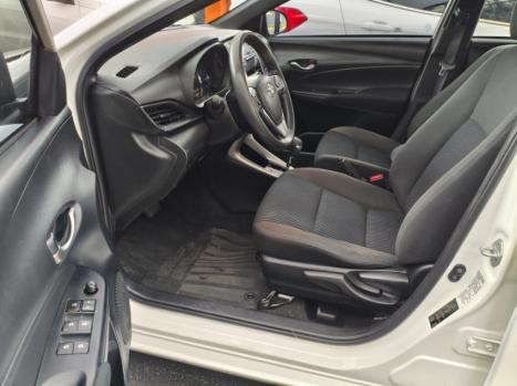 TOYOTA Yaris Hatch 1.3 16V 4P FLEX XL PLUS TECH MULTIDRIVE AUTOM�TICO CVT, Foto 11
