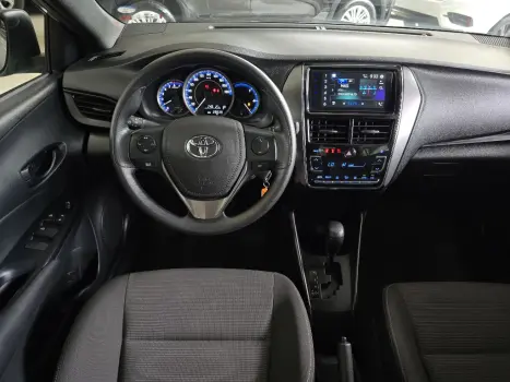 TOYOTA Yaris Hatch 1.5 16V 4P FLEX XL, Foto 10