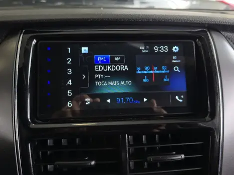 TOYOTA Yaris Hatch 1.5 16V 4P FLEX XL, Foto 13