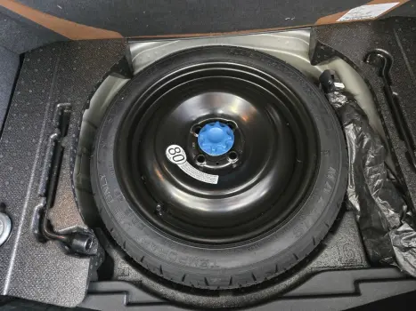 TOYOTA Yaris Hatch 1.5 16V 4P FLEX XL, Foto 18